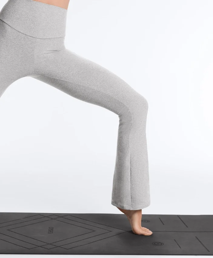 Comfortlux-Hose mit hoher Taille und ausgestelltem Bein Comfortlux-Hose mit hoher Taille und ausgestelltem Bein