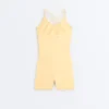 Comfortlux Kurzer Jumpsuit mit Knotendetail Comfortlux Kurzer Jumpsuit mit Knotendetail
