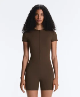 Comfortlux Kurzer Jumpsuit mit Reissverschluss