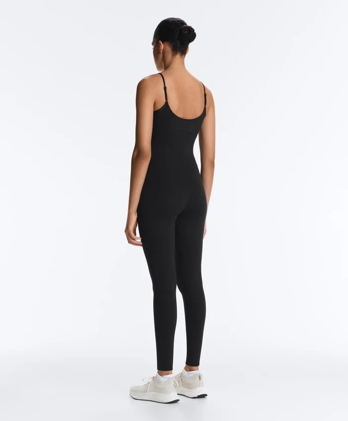 Comfortlux langer Jumpsuit mit Hohlsaum Comfortlux langer Jumpsuit mit Hohlsaum