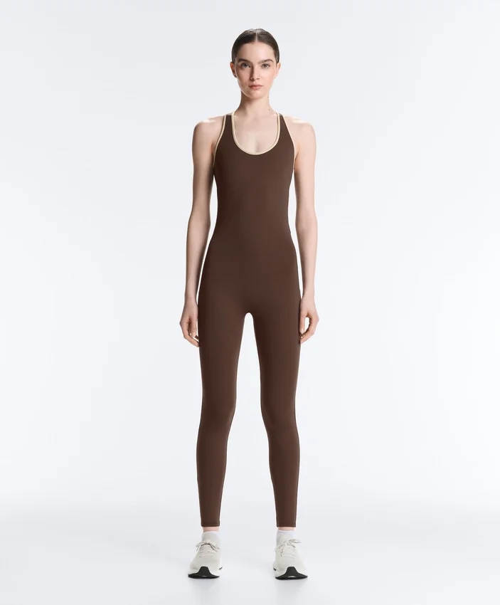 Comfortlux langer Jumpsuit mit Paspelierung Comfortlux langer Jumpsuit mit Paspelierung