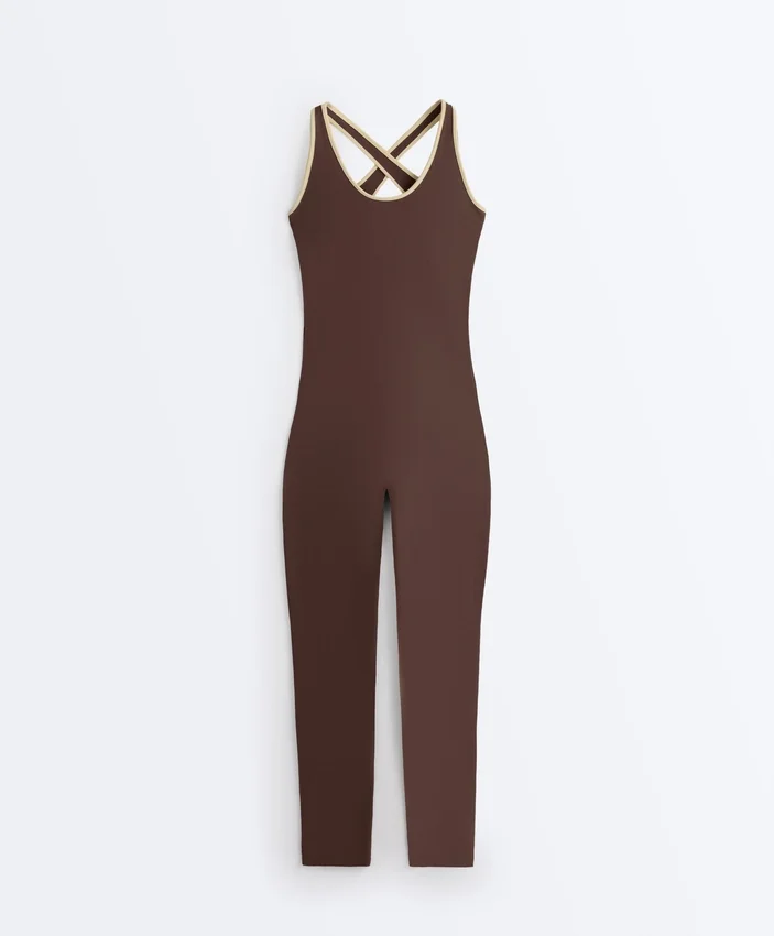 Comfortlux langer Jumpsuit mit Paspelierung Comfortlux langer Jumpsuit mit Paspelierung