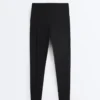 Compressive Leggings mit hoher Taille und Knöchellänge, mit Tasche Compressive Leggings mit hoher Taille und Knöchellänge, mit Tasche