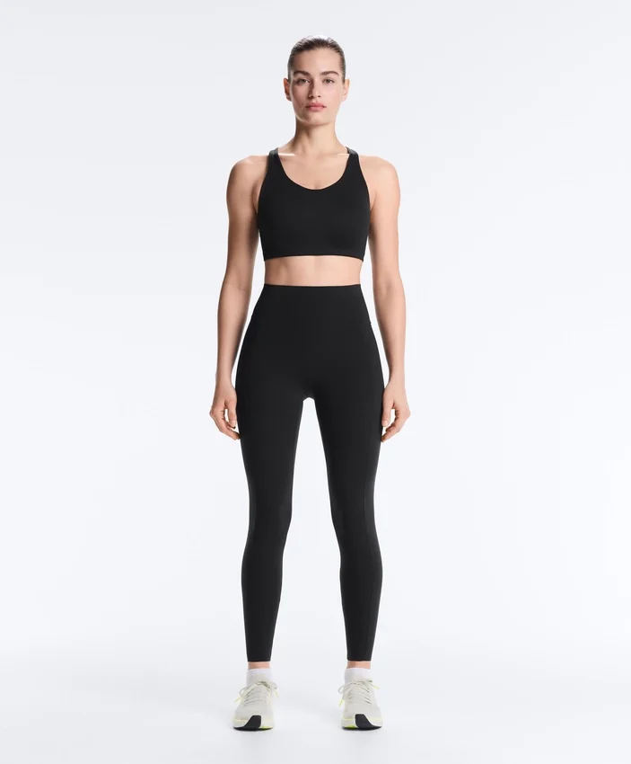 Compressive Leggings mit hoher Taille und Knöchellänge, mit Tasche Compressive Leggings mit hoher Taille und Knöchellänge, mit Tasche