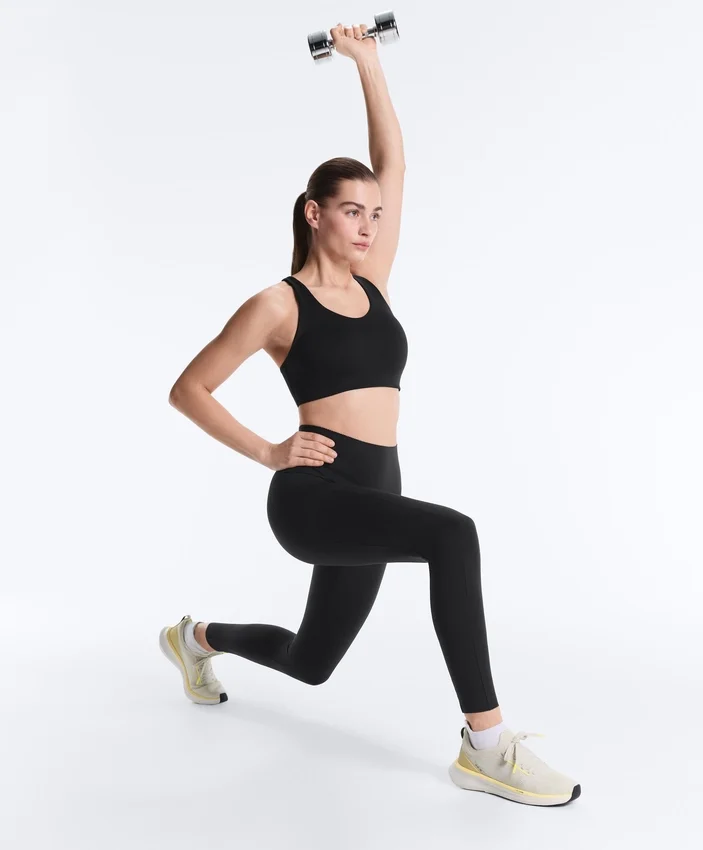 Compressive Leggings mit hoher Taille und Knöchellänge, mit Tasche Compressive Leggings mit hoher Taille und Knöchellänge, mit Tasche