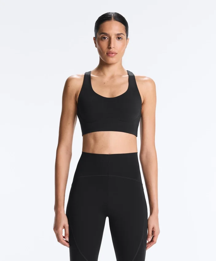 Compressive-Sport-BH mit mittlerem Halt und Cups Compressive-Sport-BH mit mittlerem Halt und Cups