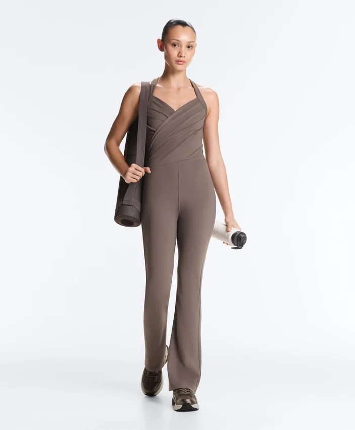 Crossover Comfortlux langer, ausgestellter Jumpsuit Crossover Comfortlux langer, ausgestellter Jumpsuit