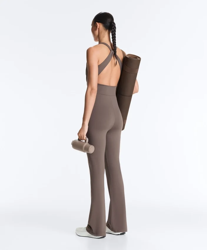Crossover Comfortlux langer, ausgestellter Jumpsuit Crossover Comfortlux langer, ausgestellter Jumpsuit