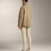 Diamantgesteppte Jacke aus Kunstfell Diamantgesteppte Jacke aus Kunstfell