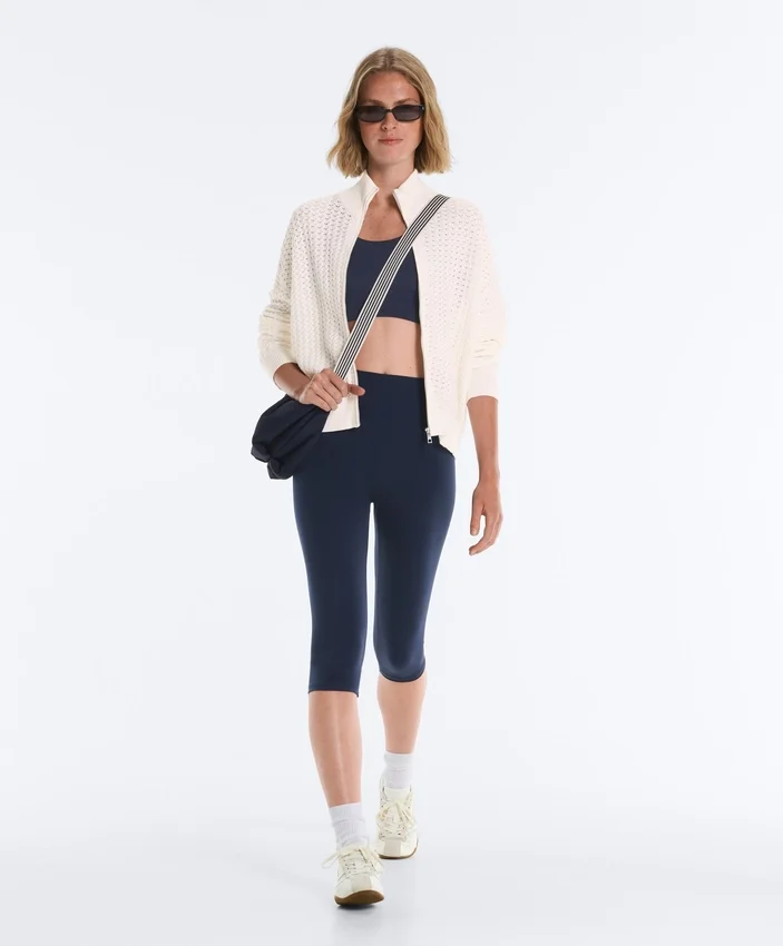 Durchbrochene Strickjacke Durchbrochene Strickjacke