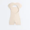 Evermove-Jumpsuit mit quadratischem Ausschnitt an den Shorts Evermove-Jumpsuit mit quadratischem Ausschnitt an den Shorts