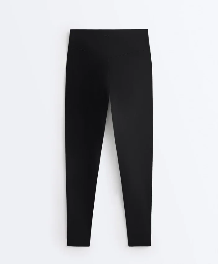 Evermove Leggings mit hoher Taille und Knöchellänge Evermove Leggings mit hoher Taille und Knöchellänge