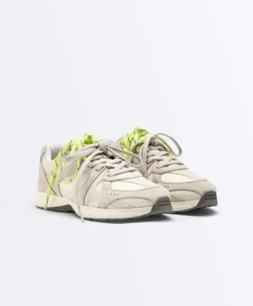 Flache Sneaker