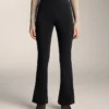 Flare Extra Warm Nahtlose Hose mit extra hoher Leibhöhe Flare Extra Warm Nahtlose Hose mit extra hoher Leibhöhe