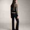 Flare Extra Warm Nahtlose Hose mit extra hoher Leibhöhe Flare Extra Warm Nahtlose Hose mit extra hoher Leibhöhe