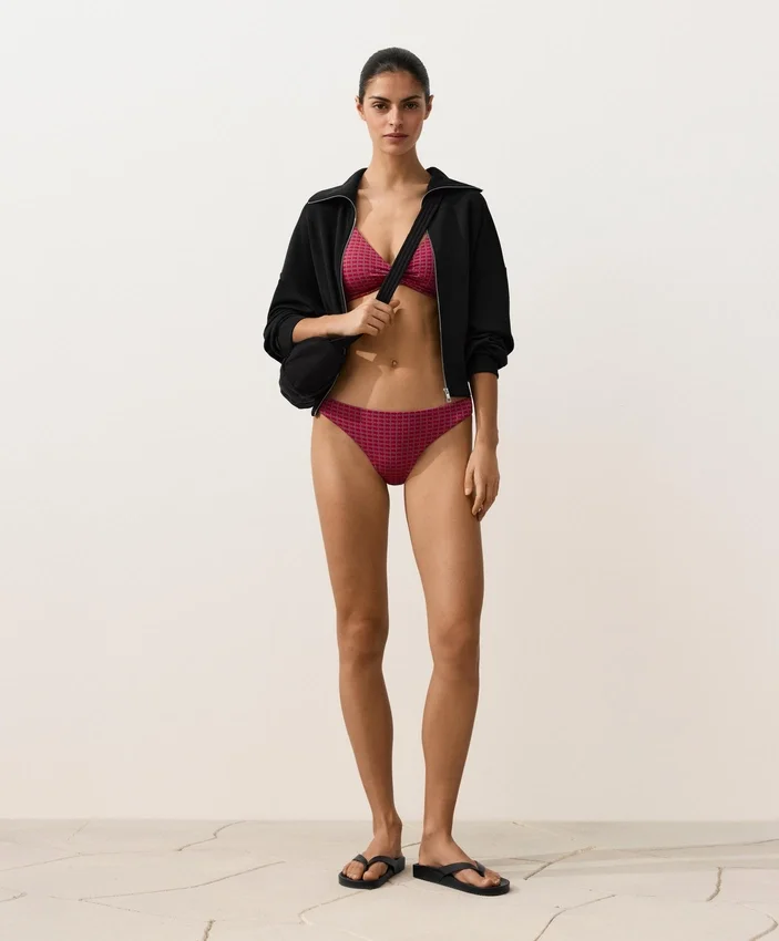 Geometrisches Jacquard-Halter-Bikinioberteil Geometrisches Jacquard-Halter-Bikinioberteil