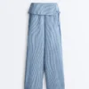 Gerade Hose aus 100 % Leinen mit umgeschlagenem Bund Gerade Hose aus 100 % Leinen mit umgeschlagenem Bund