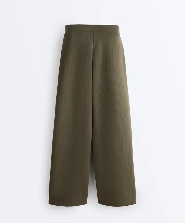 Geradlinige, gestreifte Hose mit Soft Touch-Modal Geradlinige, gestreifte Hose mit Soft Touch-Modal