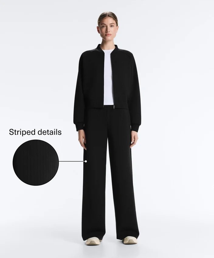Geradlinige, gestreifte Hose mit Soft Touch-Modal Geradlinige, gestreifte Hose mit Soft Touch-Modal