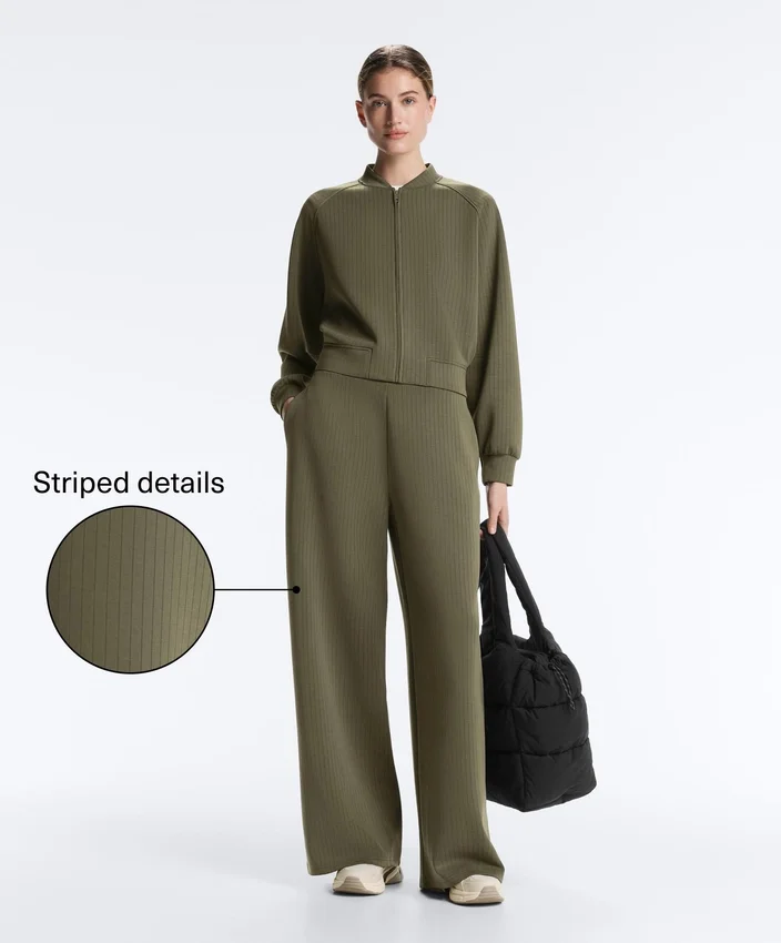 Geradlinige, gestreifte Hose mit Soft Touch-Modal Geradlinige, gestreifte Hose mit Soft Touch-Modal