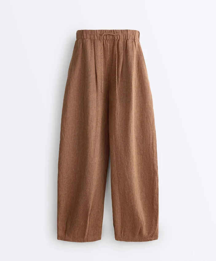 Gestreifte Ballonhose aus 100 % Leinen Gestreifte Ballonhose aus 100 % Leinen