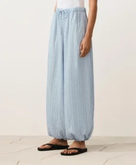 Gestreifte Bloomer-Hose aus Modal-Mischgewebe