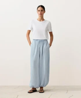 Gestreifte Bloomer-Hose aus Modal-Mischgewebe