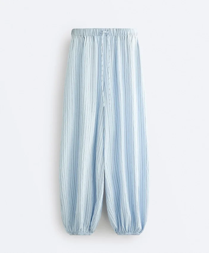 Gestreifte Bloomer-Hose aus Modal-Mischgewebe Gestreifte Bloomer-Hose aus Modal-Mischgewebe