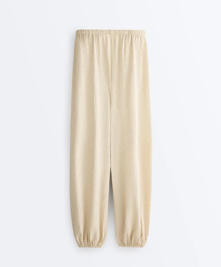 Gestreifte Bloomer-Hose aus Modal-Mischgewebe Gestreifte Bloomer-Hose aus Modal-Mischgewebe