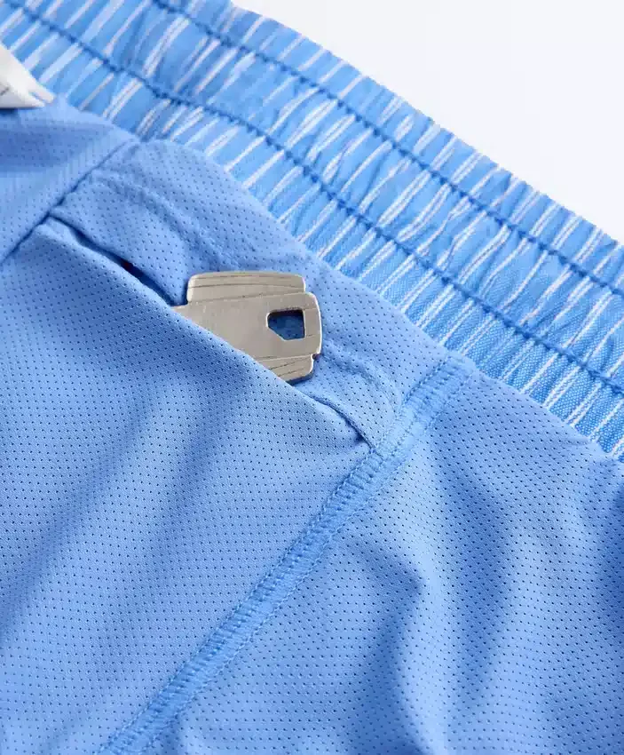 Gestreifte Funktionsshorts Gestreifte Funktionsshorts