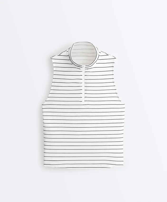 Gestreiftes, ärmelloses T-Shirt mit halbem Reissverschluss Gestreiftes, ärmelloses T-Shirt mit halbem Reissverschluss