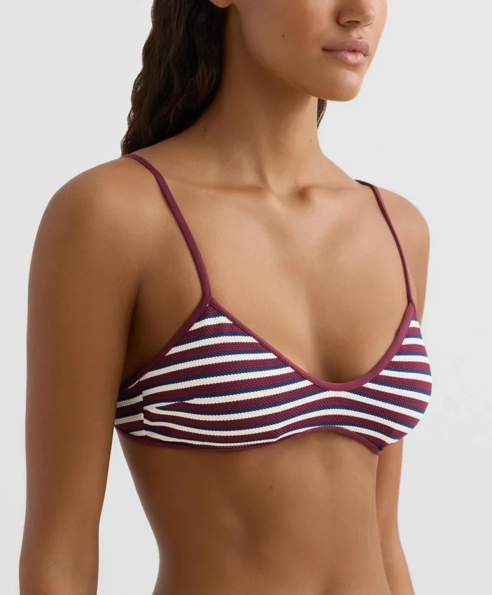 Gestreiftes Triangel-Oberteil für Bikinis Gestreiftes Triangel-Oberteil für Bikinis