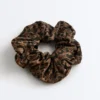 Grosses Haargummi mit Leoparden-Jacquardmuster Grosses Haargummi mit Leoparden-Jacquardmuster