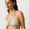 Häkel-Bikinis mit kontrastierenden Wellen und Triangel-Oberteil Häkel-Bikinis mit kontrastierenden Wellen und Triangel-Oberteil