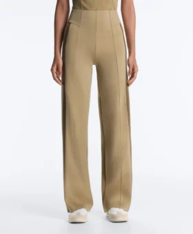 Hoch taillierte Hose mit geradem Bein im Neopren-Look und Paspelierung