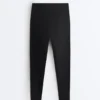 Hoch taillierte, knöchellange Light Touch-Leggings mit V-Ausschnitt, 65 cm Hoch taillierte, knöchellange Light Touch-Leggings mit V-Ausschnitt, 65 cm