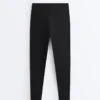 Hoch taillierte, knöchellange Light Touch-Leggings mit V-Ausschnitt, 65 cm Hoch taillierte, knöchellange Light Touch-Leggings mit V-Ausschnitt, 65 cm