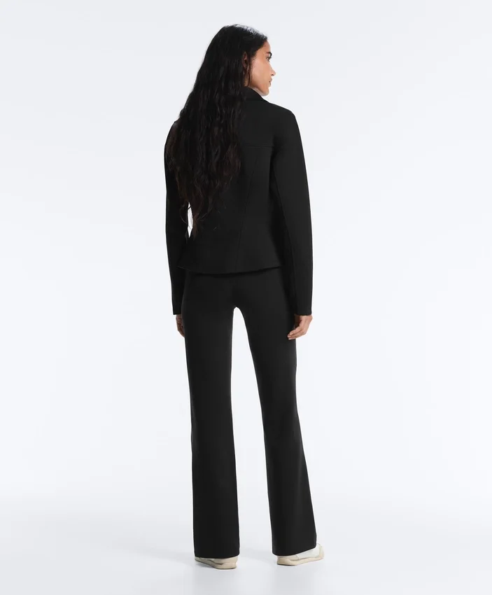 Flare-Hose mit hoher Taille im Neopren-Look Flare-Hose mit hoher Taille im Neopren-Look