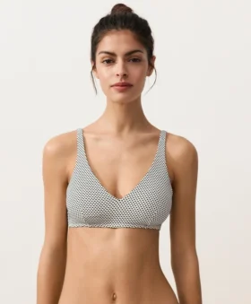 Jacquard-Halter-Bikinioberteil mit Polka-Dots Jacquard-Halter-Bikinioberteil mit Polka-Dots