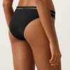 Klassische Bikinis mit Paspelierung Klassische Bikinis mit Paspelierung
