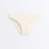 Klassische Bikinis-Slips aus Crinkle-Stoff Klassische Bikinis-Slips aus Crinkle-Stoff