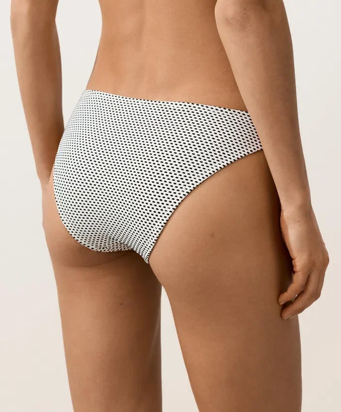 Klassische Bikinis-Slips aus Jacquard mit Polka-Dots Klassische Bikinis-Slips aus Jacquard mit Polka-Dots