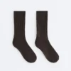 Klassische Socken aus Seidenmischung mit Rippenstruktur Klassische Socken aus Seidenmischung mit Rippenstruktur
