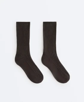 Klassische Socken aus Seidenmischung mit Rippenstruktur Klassische Socken aus Seidenmischung mit Rippenstruktur