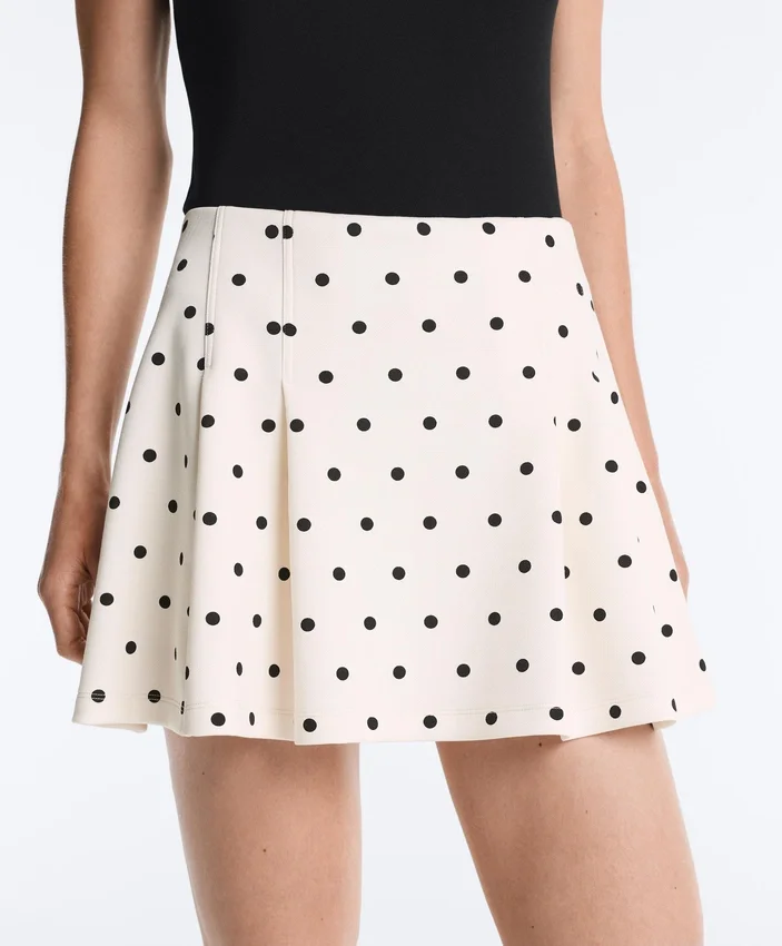 Kurzer Piqué-Rock mit Baumwoll-Polka-Dots Kurzer Piqué-Rock mit Baumwoll-Polka-Dots