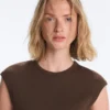 Kurzärmeliges Rippshirt aus Baumwolle und Modal Kurzärmeliges Rippshirt aus Baumwolle und Modal