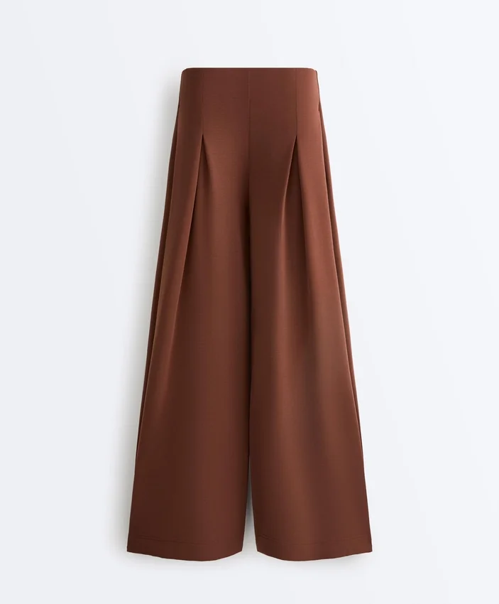 Lange Hose aus Soft Touch Modal mit Falten Lange Hose aus Soft Touch Modal mit Falten