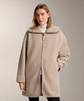 Lange Jacke aus Lammfelljacke Lange Jacke aus Lammfelljacke