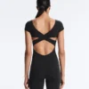 Langer Compressive Jumpsuit mit kurzen Ärmeln Langer Compressive Jumpsuit mit kurzen Ärmeln