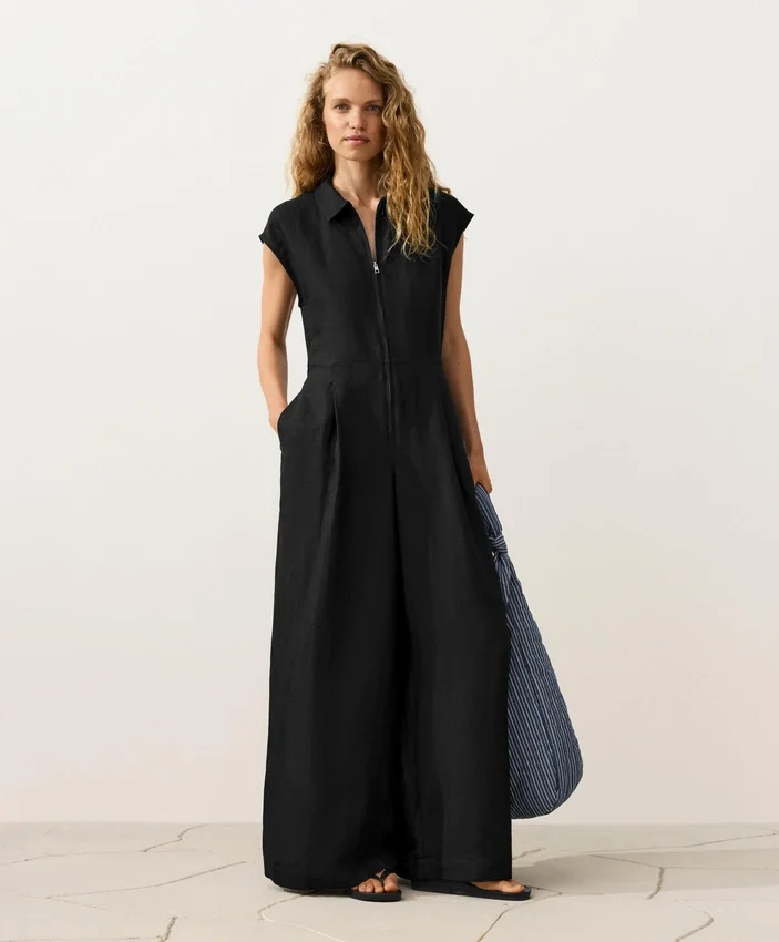 Langer Jumpsuit aus Baumwolle mit Kragen Langer Jumpsuit aus Baumwolle mit Kragen